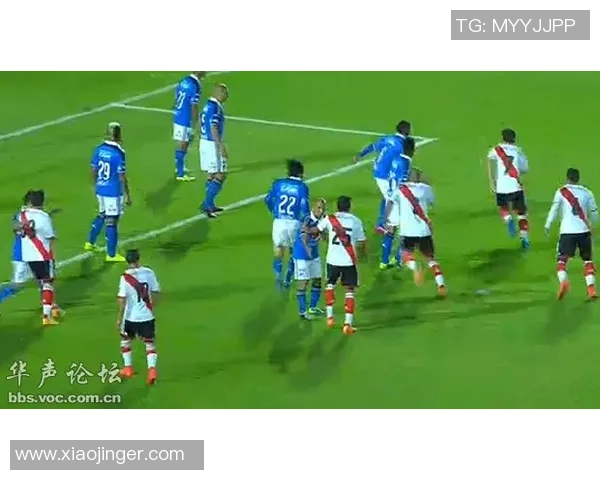 风云足球频率带你领略精彩赛事瞬间与球迷热情互动的全新体验 风云足球频率带你领略精彩赛事瞬间与球迷热情互动的全新体验