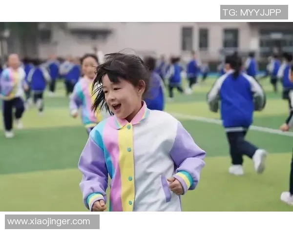 重庆飞盘队在世界街舞大赛中的拼搏历程与荣耀时刻揭秘 重庆飞盘队在世界街舞大赛中的拼搏历程与荣耀时刻揭秘