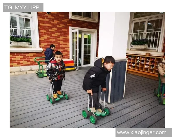 儿童足球玩法全解析让孩子们在快乐中成长与锻炼的最佳选择