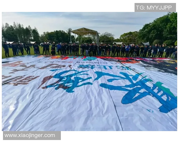 足球保龄球团建活动策划提升团队凝聚力与协作精神的完美结合