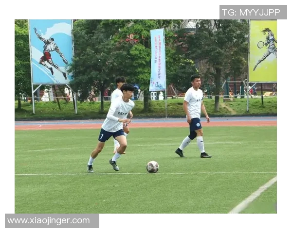 足球郑波：从绿茵场上的拼搏到人生道路的启示与反思